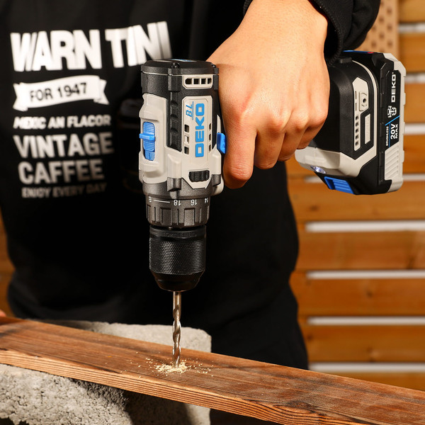 Аккумуляторная дрель-шуруповерт Deko ZKCD20V ONE + 20V / 084-1003- фото4