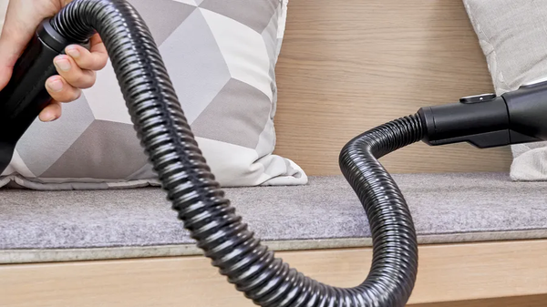 Вертикальный пылесос Bosch BCS711PET- фото9