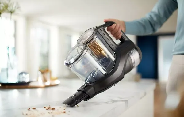 Вертикальный пылесос Philips XC8349/01- фото7