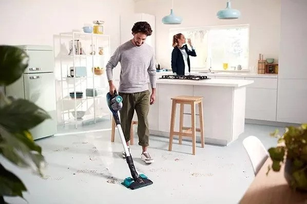 Вертикальный пылесос Philips FC6719/01- фото6