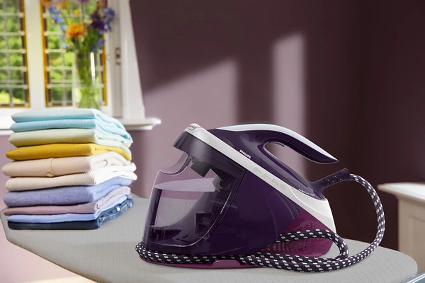 Утюг с парогенератором Philips PSG7028/30- фото8