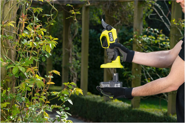 Секатор аккумуляторный Ryobi RY18SCXA-0- фото9