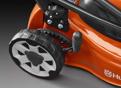 Газонокосилка электрическая Husqvarna LC 141C- фото5