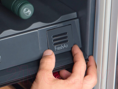 Встраиваемый винный шкаф Liebherr UWTes 1672- фото9