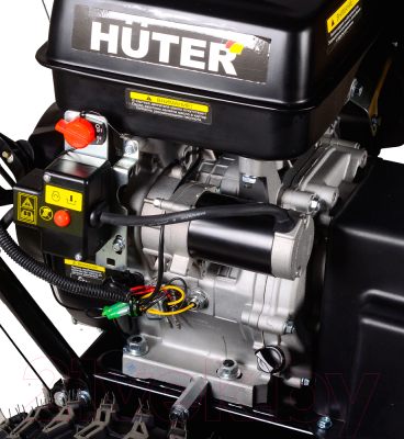 Снегоуборщик бензиновый Huter SGC 8100- фото8