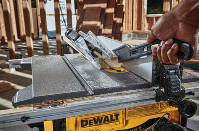 Циркулярный станок DeWalt DWE7485- фото4