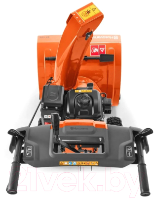 Снегоуборщик бензиновый Husqvarna ST 124- фото3