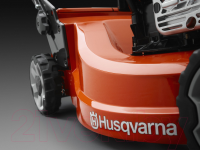 Газонокосилка бензиновая Husqvarna LC 247- фото3