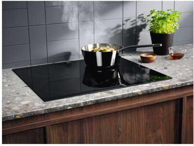 Индукционная варочная панель Electrolux LIR60433- фото6