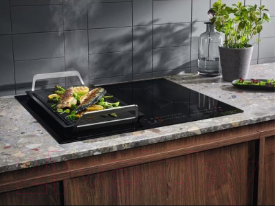 Индукционная варочная панель Electrolux EIV63443- фото6