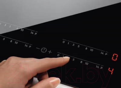 Индукционная варочная панель Electrolux EIT60443X- фото5