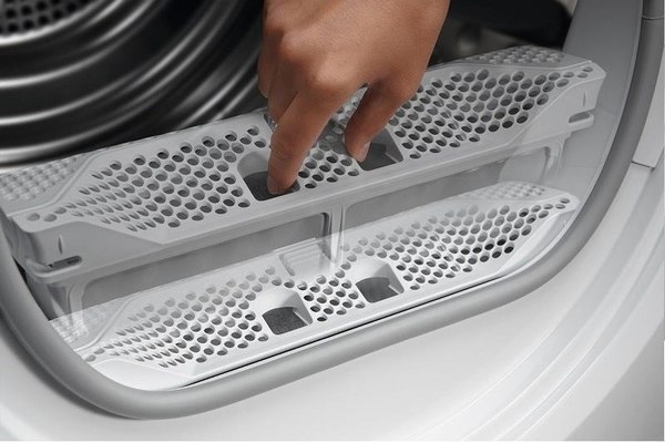 Сушильная машина AEG TR819P4E- фото4