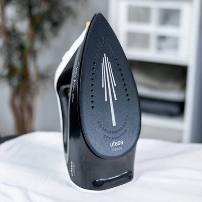 Утюг Ufesa Merida 3000W PV3650 (белый/черный)- фото4