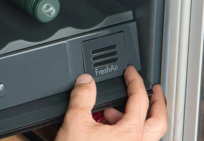 Встраиваемый винный шкаф Liebherr EWTgb 1683- фото6