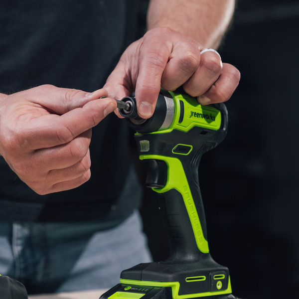 Аккумуляторный шуруповерт Greenworks ID3170 / 3804907- фото10