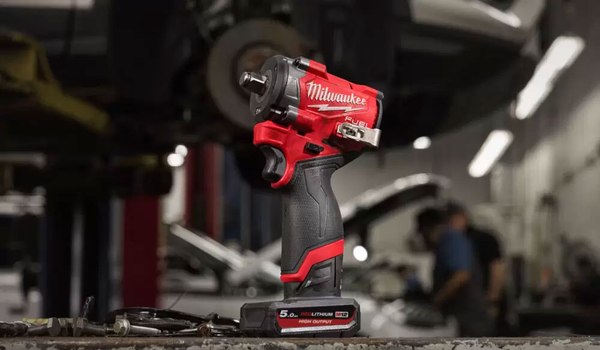 Аккумуляторный гайковерт Milwaukee M12 FCIWF12G3-0 FUEL (4933493454)- фото5