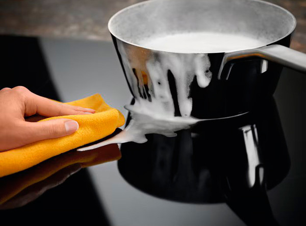 Индукционная варочная панель Electrolux EIS62453- фото6