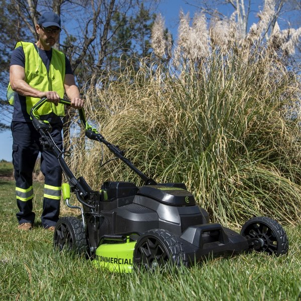 Газонокосилка аккумуляторная Greenworks GC82LM61S / 2515607UG2- фото7