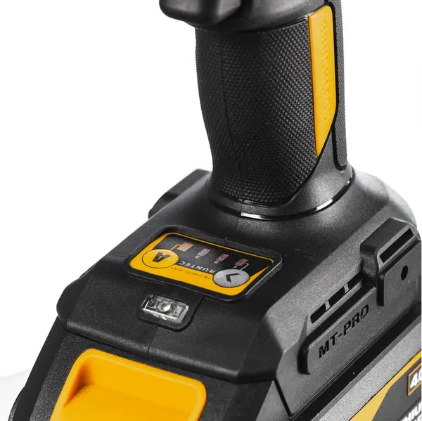 Аккумуляторный гайковерт RUNTEC Pro RT-IW650- фото3