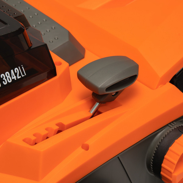 Аэратор-скарификатор для газона аккумуляторный Daewoo Power DSC 3842Li- фото7, картинка7 Аэратор-скарификатор для газона аккумуляторный Daewoo Power DSC 3842Li- фото7