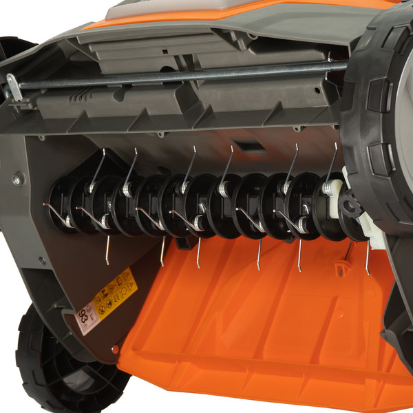 Аэратор-скарификатор для газона аккумуляторный Daewoo Power DSC 3842Li SET- фото8, картинка8 Аэратор-скарификатор для газона аккумуляторный Daewoo Power DSC 3842Li SET- фото8